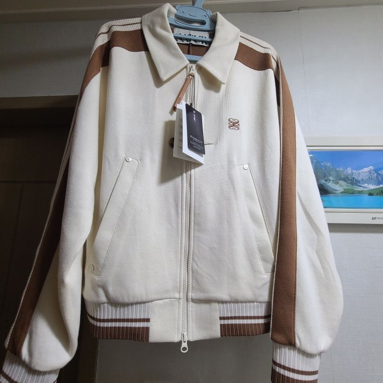 MUSINSA公式 | SATUR Lawton collar track zip-up jacket resort