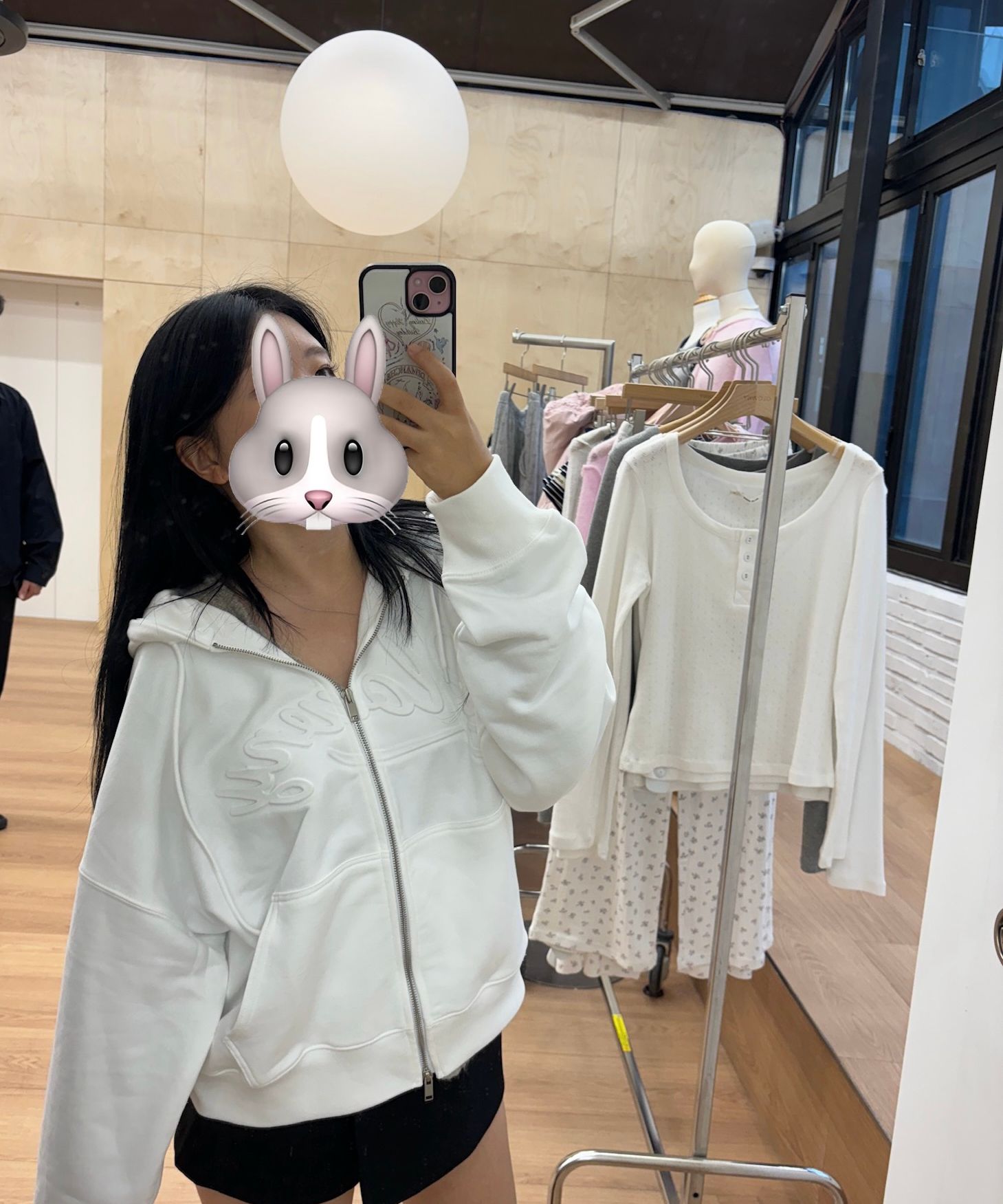 MUSINSA | GLOWNY JORDAN ZIP-UP HOODIE (WHITE)