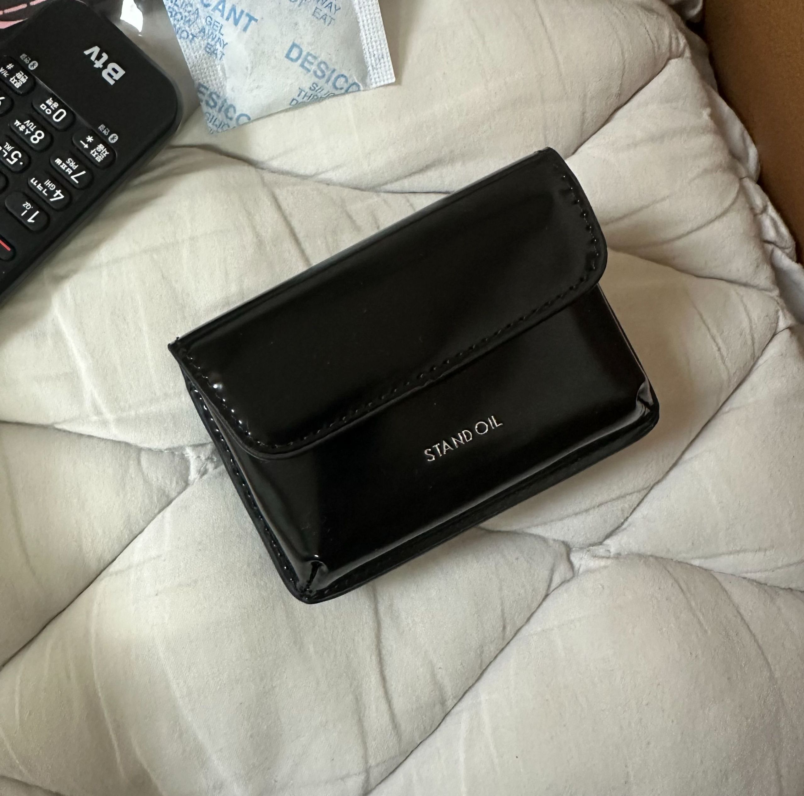 MUSINSA | STAND OIL Chubby wallet glossy · Chubby wallet glossy