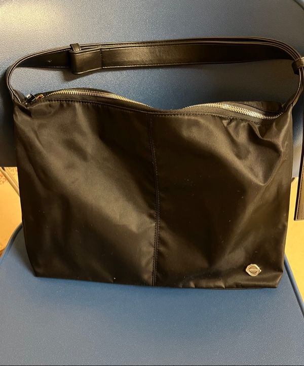 ANEDIT Daily Nylon Hobo BagBlack AN24SA9004BK