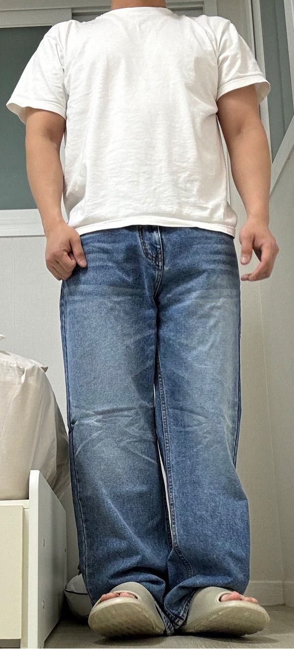 【COOR】 Dusty Embo Washed Denim Pants ☆韓国大人気 MUSINSA | COOR Embo washed denim pants (washed blue)