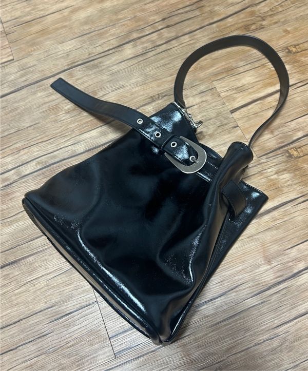 ★YEOMIM★Farrier Basket Bag★ Black★ MUSINSA | YEOMIM farrier bucket bag (crinkle black)