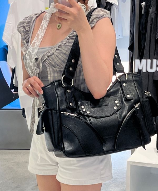 MUSINSA | IUGAMAKARAS Studded Leather Shoulder Bag (Black)