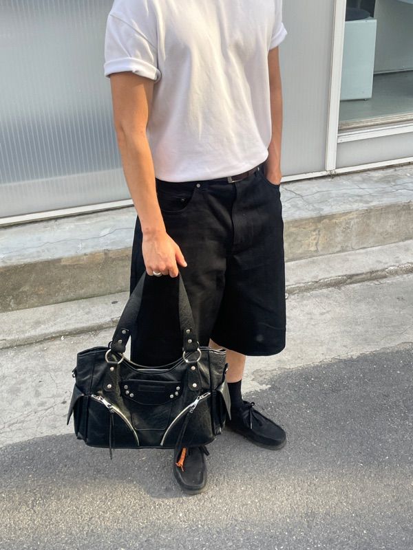 ら*す様 STUDS LEATHER SHOULDER BAG レザー　バッグ STUDIOUS ショルダーバッグ Oversize leather shoulder bag