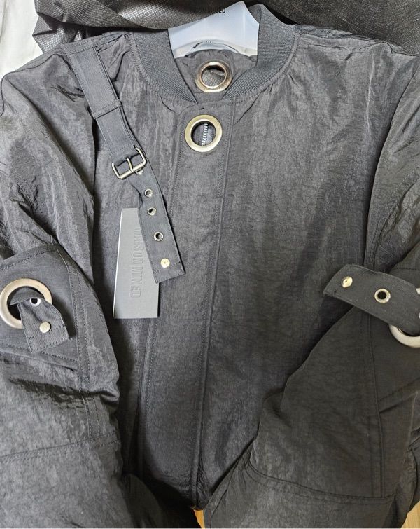 MUSINSA公式 | MAISON MINED LINK EYELET STRAP MA-1 BLACK