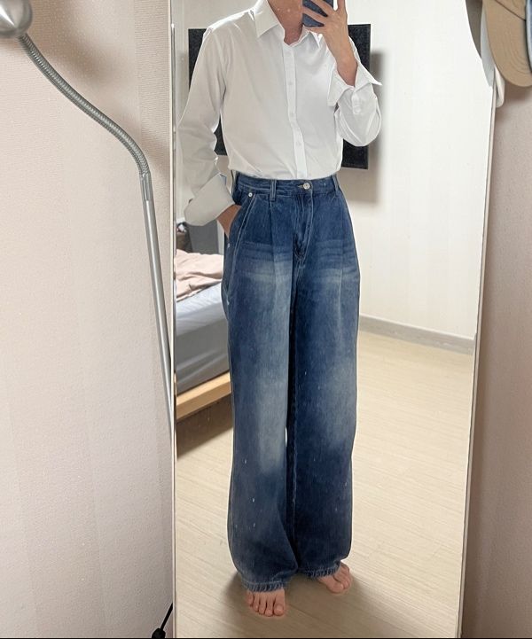 MUSINSA | SATUR (W) Vinales Retro One Tuck Denim Pants Mid Blue