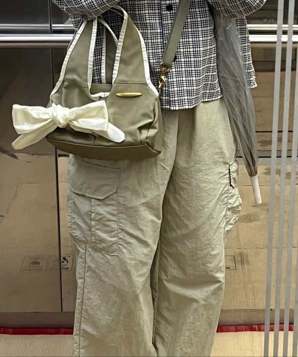 MUSINSA | SIWEOL107 baby bow bag (pistachio)