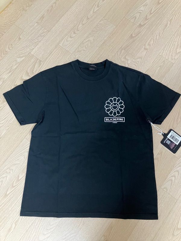 ウェア Takashi Murakami x BLACKPINK T-Shirt NWT BLACKPINK + Takashi Murakami Pandakashi Logo T-Shirt