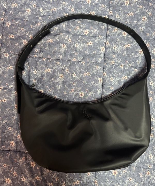 mucu and ebony ♥ Becoming Bag /追跡付 MUSINSA | MUCU AND EBONY Becoming Bag _ Black Becoming Bag Black