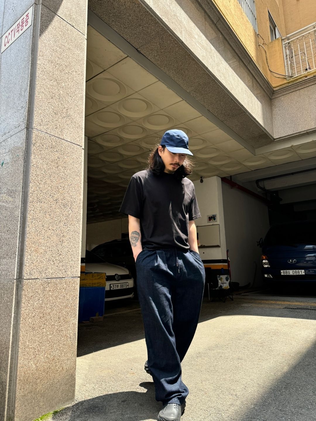 MUSINSA | MUSINSA STANDARD Lightweight One Tuck Wide Banding