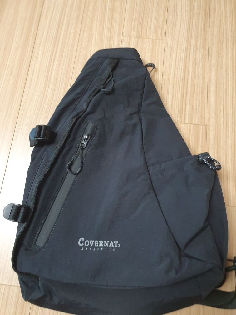 MUSINSA | COVERNAT City Hiker Sling Bag L Black