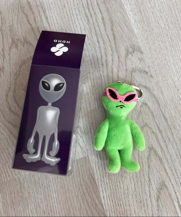 MUSINSA公式 | HOODHOOD エイリアンキーホルダー