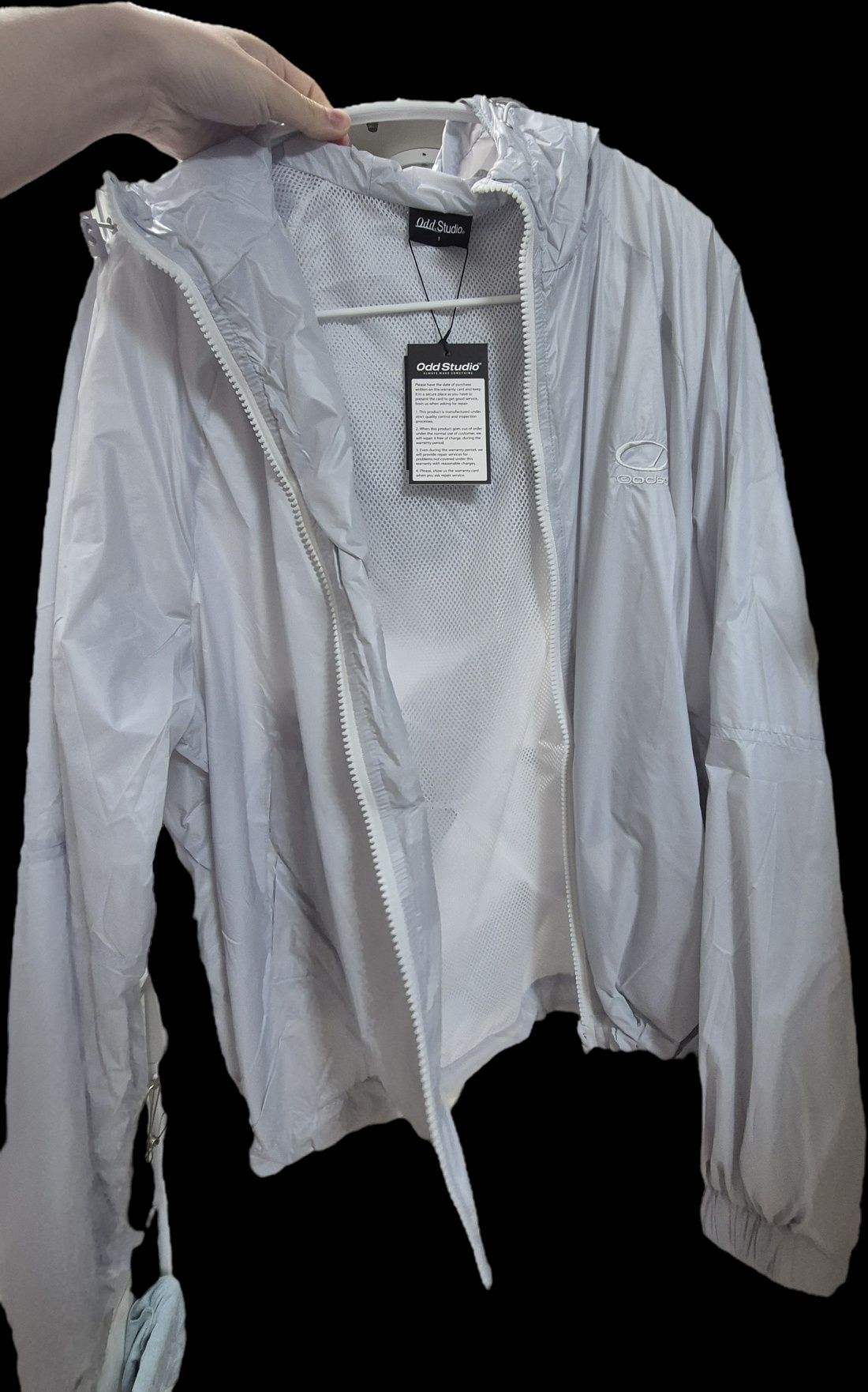 さらに100円引き◆ODD STUDIO◆Glossy Raglan Windbreaker MUSINSA | ODDSTUDIO Glossy Raglan Windbreaker - LIGHT GRAY