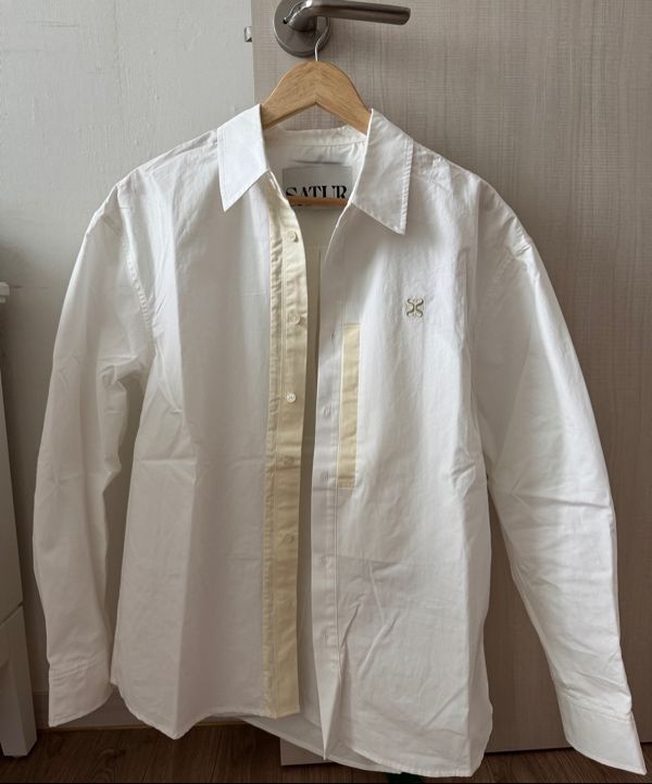 ★送料・関税込★SATUR★Lantana Cotton Shirt★ ☆韓国の人気☆【SATUR】☆Lantana Cotton Shir.t☆関税込☆