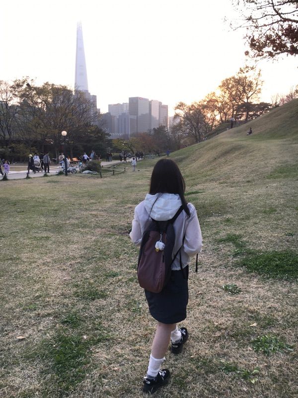 aeae AEAE ナップサック　バッグ　　musinsa グレー　韓国旅行 ナップサック | 韓国No.1ファッション通販・MUSINSA公式