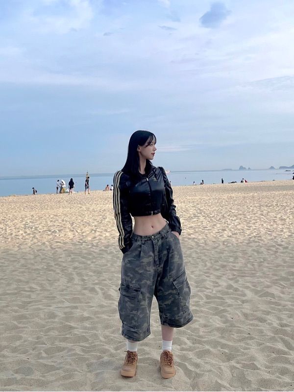 【AVANDRESS】Side Big Denim Shorts CAMO ★韓国の人気★ MUSINSA | AVANDRESS Side Big Denim Shorts CAMO