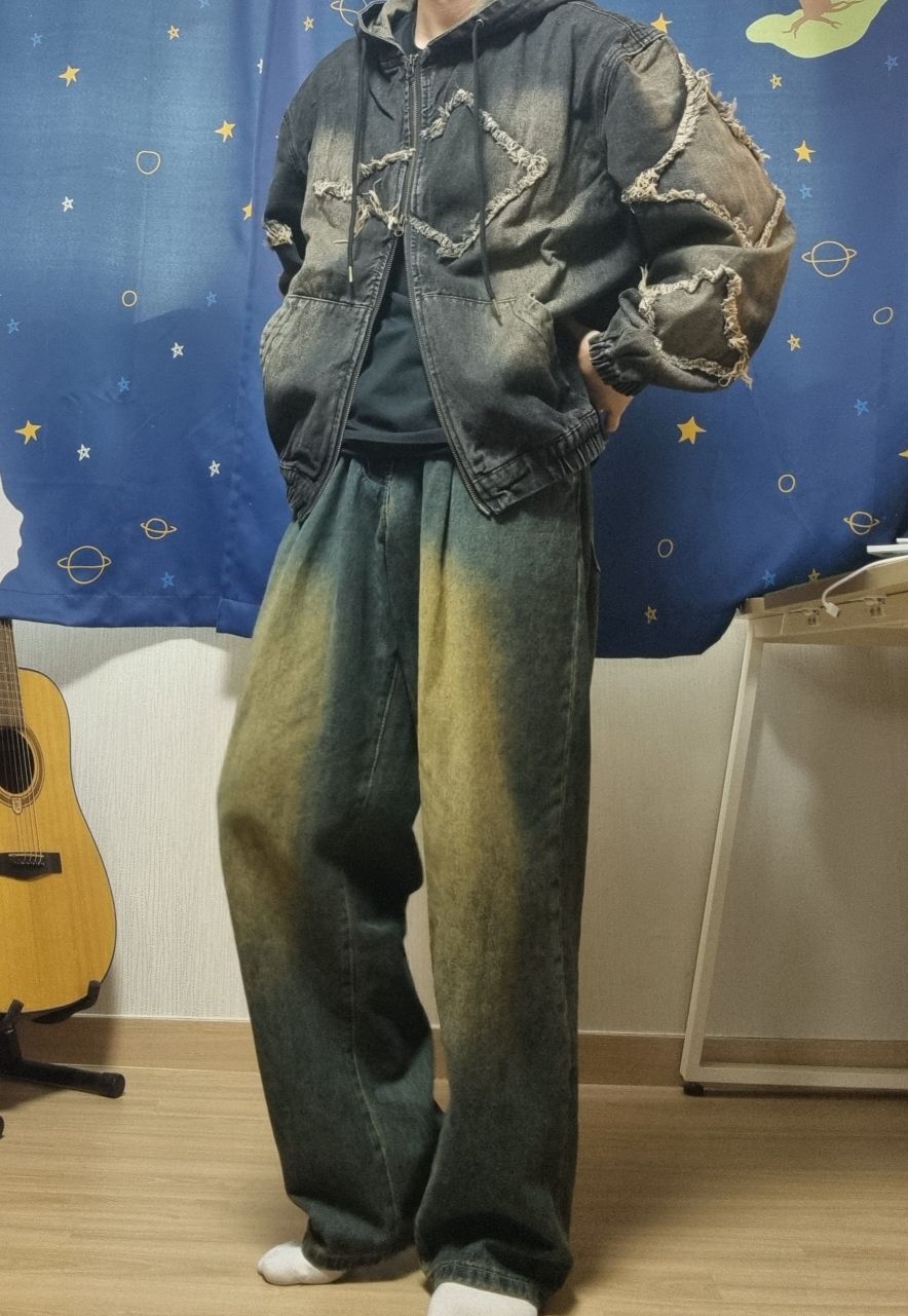 MUSINSA | TRILLION Star Applique Damage Washing Denim Jacket