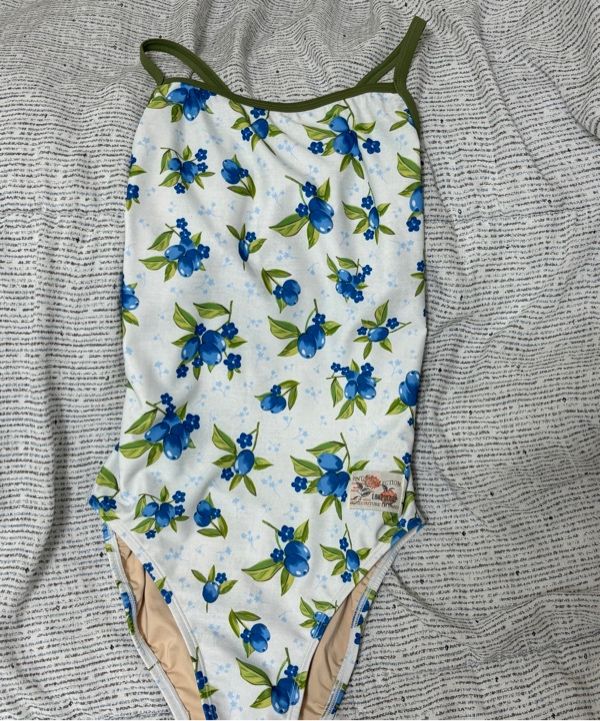 ★LOOPLOOP★ Linen Berry One Piece Swimsuit 5009273933 MUSINSA | LOOPLOOP [Linen Berry] One Piece Swimsuit