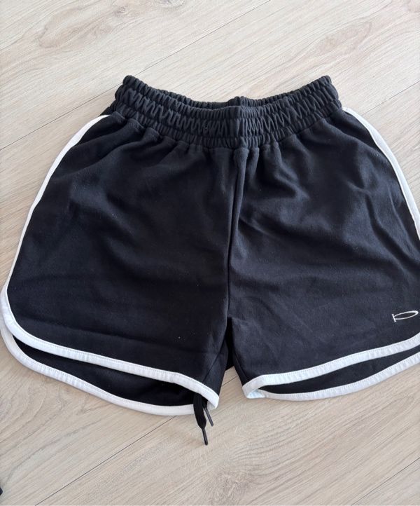 MUSINSA公式 | PHYPS [WOMENS] SPORTS DOLPHIN PANTS BLACK