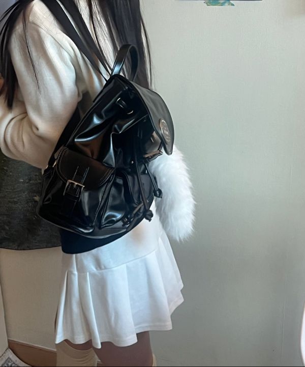 MUSINSA | LOTSYOU Nostalgia chubby Backpack Leather Black