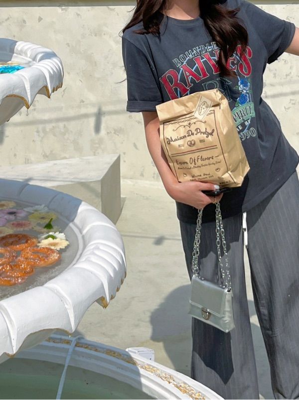 MUSINSA | RAIVE Vintage Rose Graphic T-shirt VW4SE027_3color