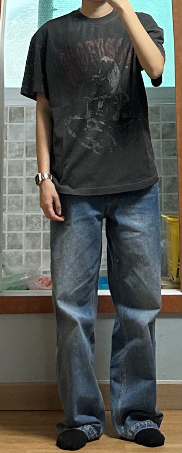 MUSINSA | TRAVEL Display Pigment Short-Sleeved T-Shirt Black