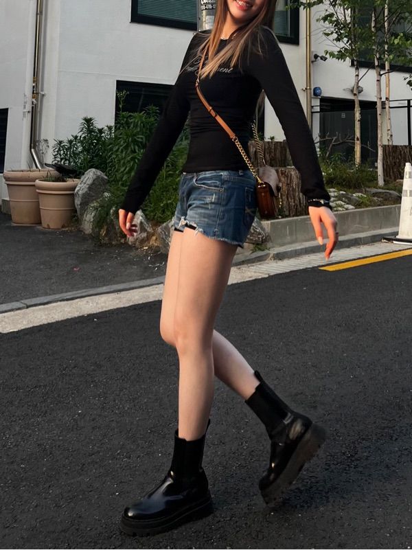ROCKCAKE☆パリタ.ナティ着用Cursive Mesh Top(3color) MUSINSA | ROCKCAKE Cursive Mesh Top - Black