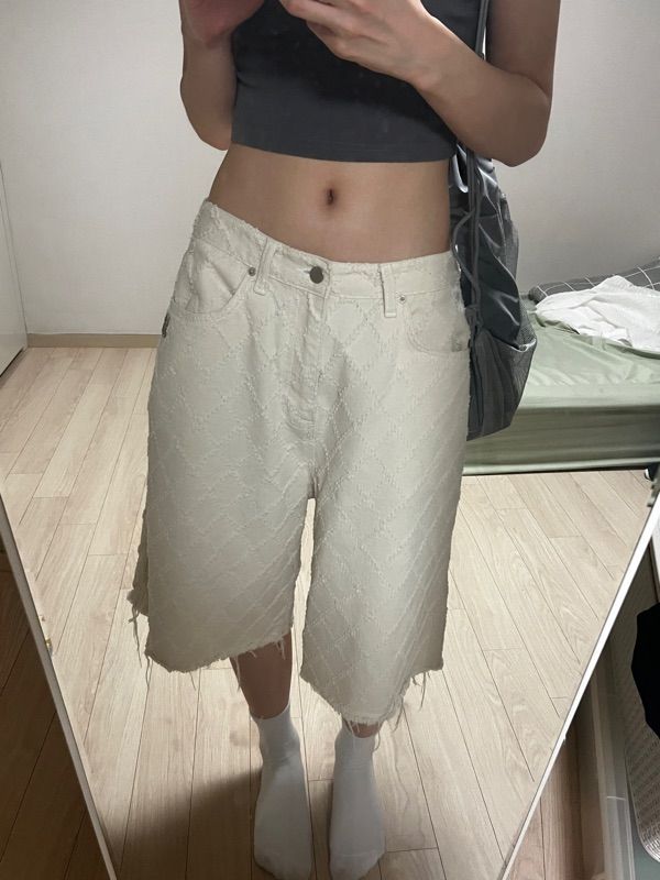 ROCKCAKE★韓国★人気★Diamond Punching Bermuda Pants 2色 ROCKCAKE☆韓国☆人気☆Diamond Punching Bermuda Pants 2色