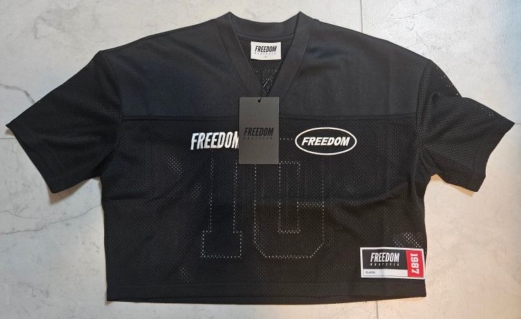 MUSINSA | FREEDOM Womens Crop Rugby Jersey_2color
