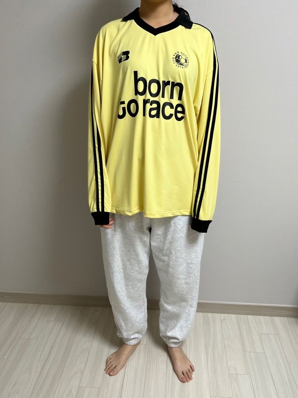 MOO/IVE イソ 着用/BORN TRACK LONG SLEEVE FOOTBALL JERSEY MUSINSA | MOO Bon Track Long Sleeve Football Jersey - Yellow