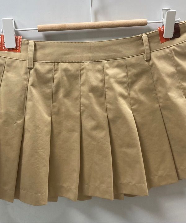 MUSINSA | GLOWNY GIRLFRIEND PLEATED MINI SKIRT (BEIGE)