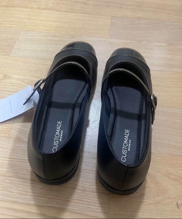 フラットシューズ ^custommade^ 25cm Two-tone Mary Jane Flat Irene CW0062BS MUSINSA | CUSTOMADE WOMAN 2.5 cm Two-Tone Mary Jane Flat