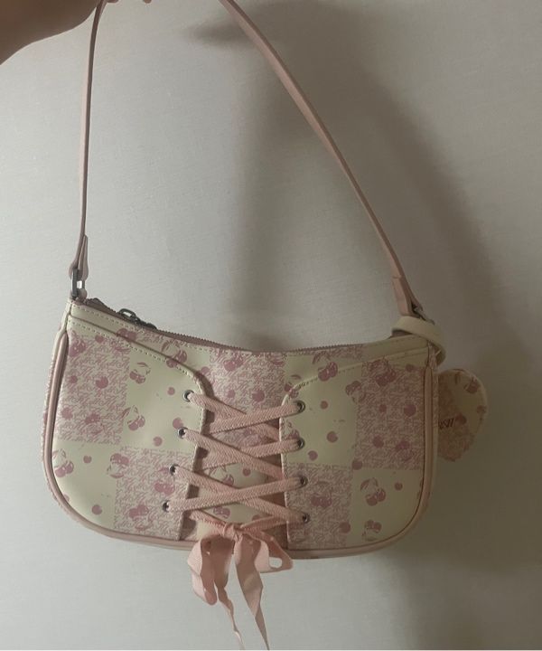MUSINSA | KIRSH Printed lace-up point handbag [pink]