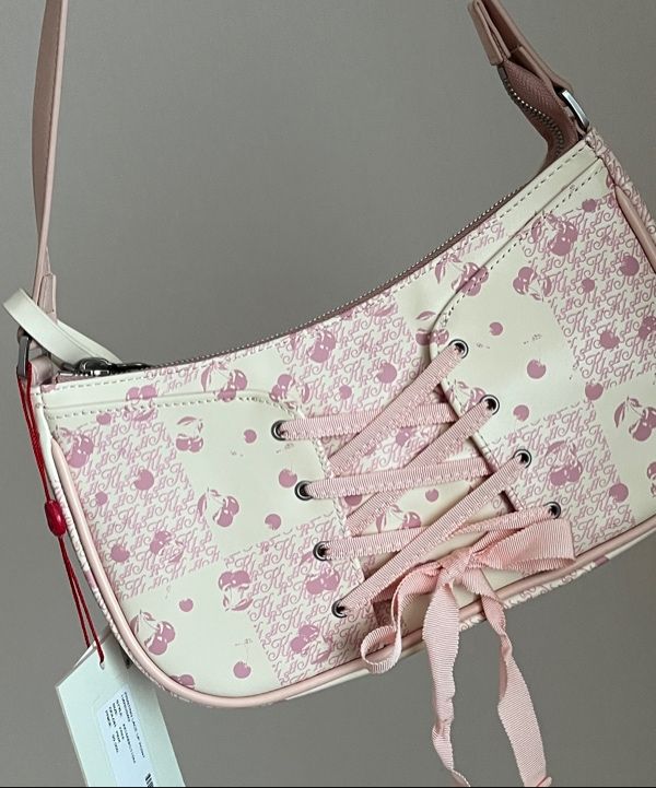 ☆韓国の人気☆【KIRSH】☆PRINTING LACE UP POINT HANDBAG☆ MUSINSA | KIRSH Printed lace-up point handbag [pink]