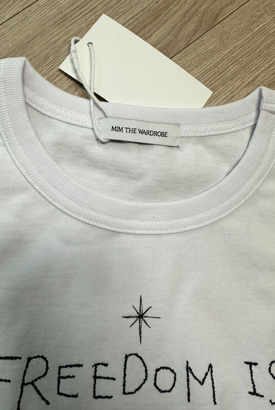★MIM the wardrobe★ Black Butterfly T-ShirtLight Grey MW241 MUSINSA | MIMTHEWARDROBE Black Butterfly T-Shirt_Light Gray