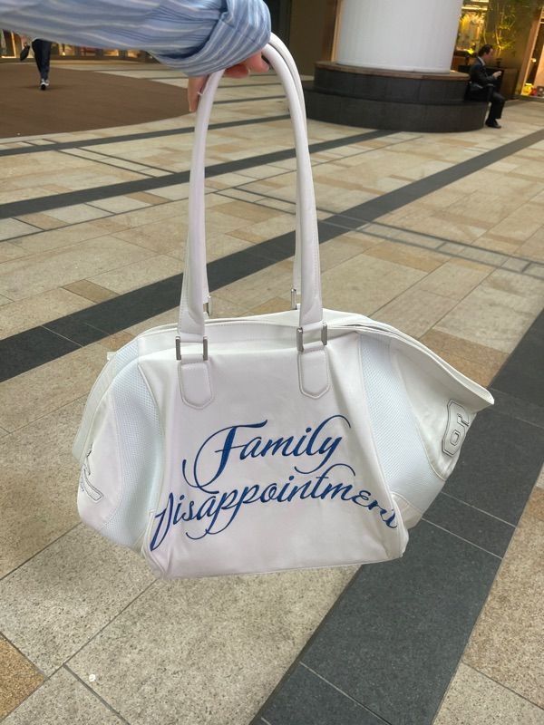 sculptor bigbigbag ホワイトの片手持ちバッグ MUSINSA公式 | SCULPTOR Big Big Bag White
