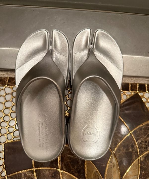 MUSINSA | PAES Flip Flop 01 / Silver