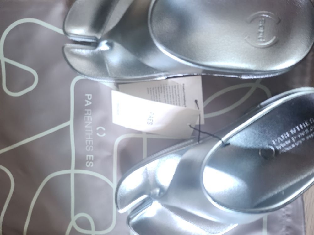 MUSINSA | PAES Flip Flop 01 / Silver
