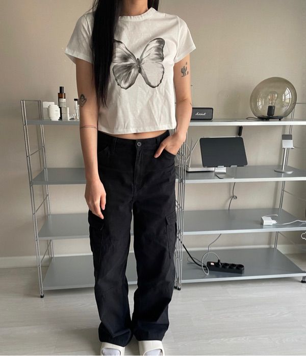 NICK&NICOLE★BUTTERFLY SOFT COLORING CROP TOP★送料・関税込 MUSINSA | NICK&NICOLE BUTTERFLY SOFT COLORING CROP TOP_WHITE