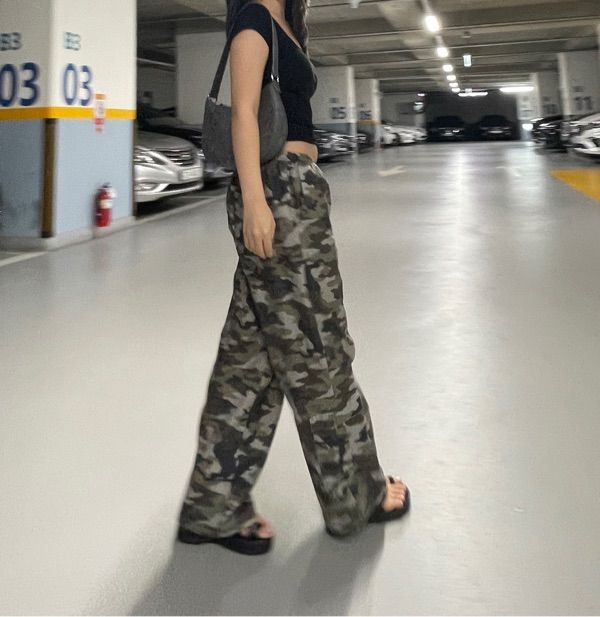 MUSINSA | SCULPTOR Camo Linen Cargo Jogger Pants Forest