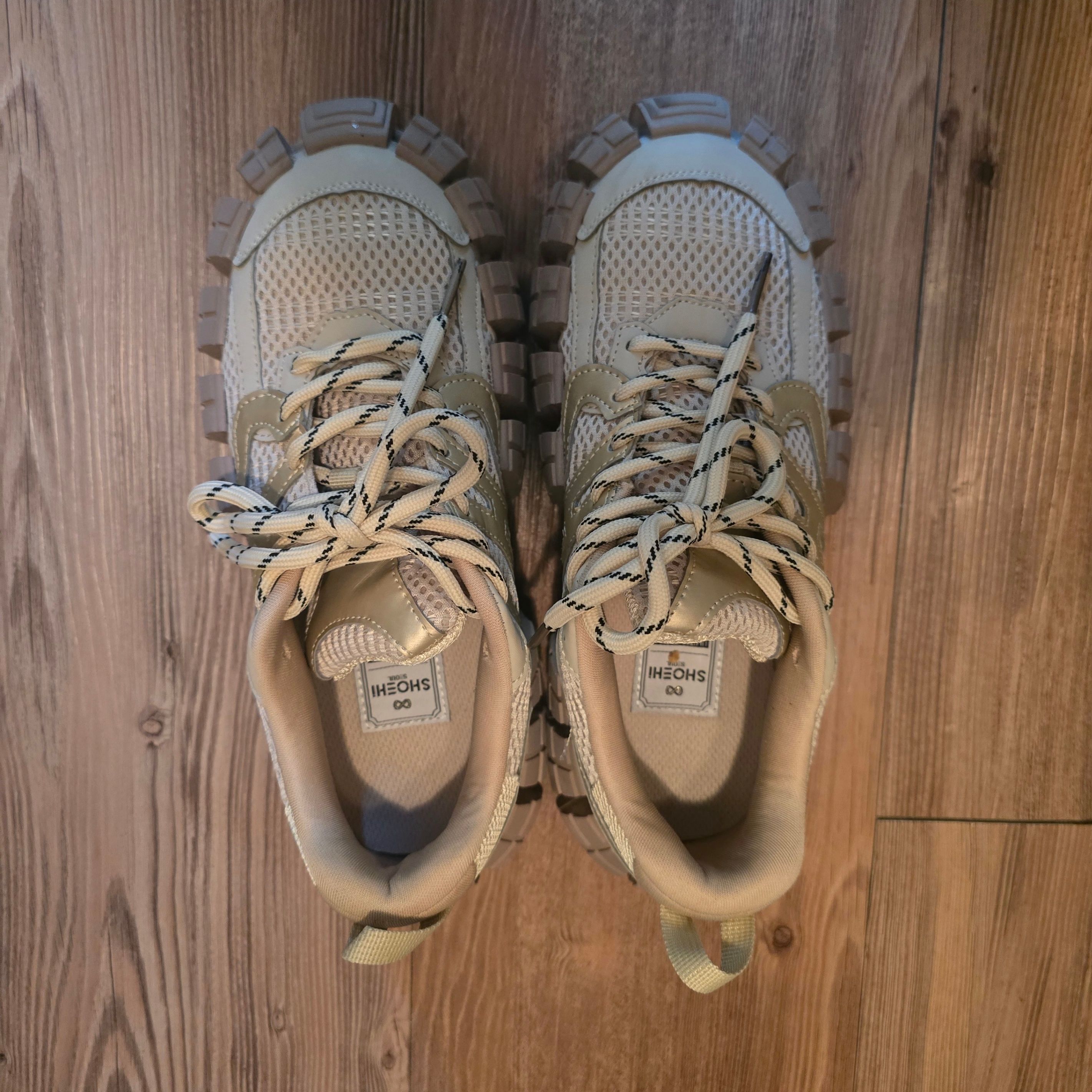 MUSINSA公式 | SHOEHI テイラー メッシュ スニーカー(2Colors)_SN8000