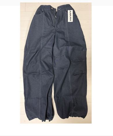 MUSINSA | AAKAM 98 Printed Knee Pin-tuck Denim Pants (Blue)