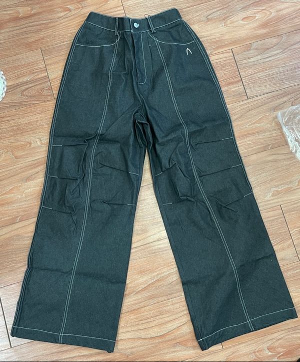 MUSINSA | AAKAM 98 Printed Knee Pin-tuck Denim Pants (Black)
