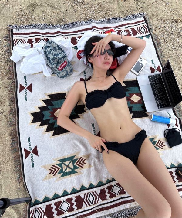 ★GLOWNY★GLOWNY★GLOWNY★ FRILL BALCONETTE BIKINI TOP WHITE ☆GLOWNY☆FRILL BALCONETTE BIKINI TOP (WHITE)☆正規品/送料込