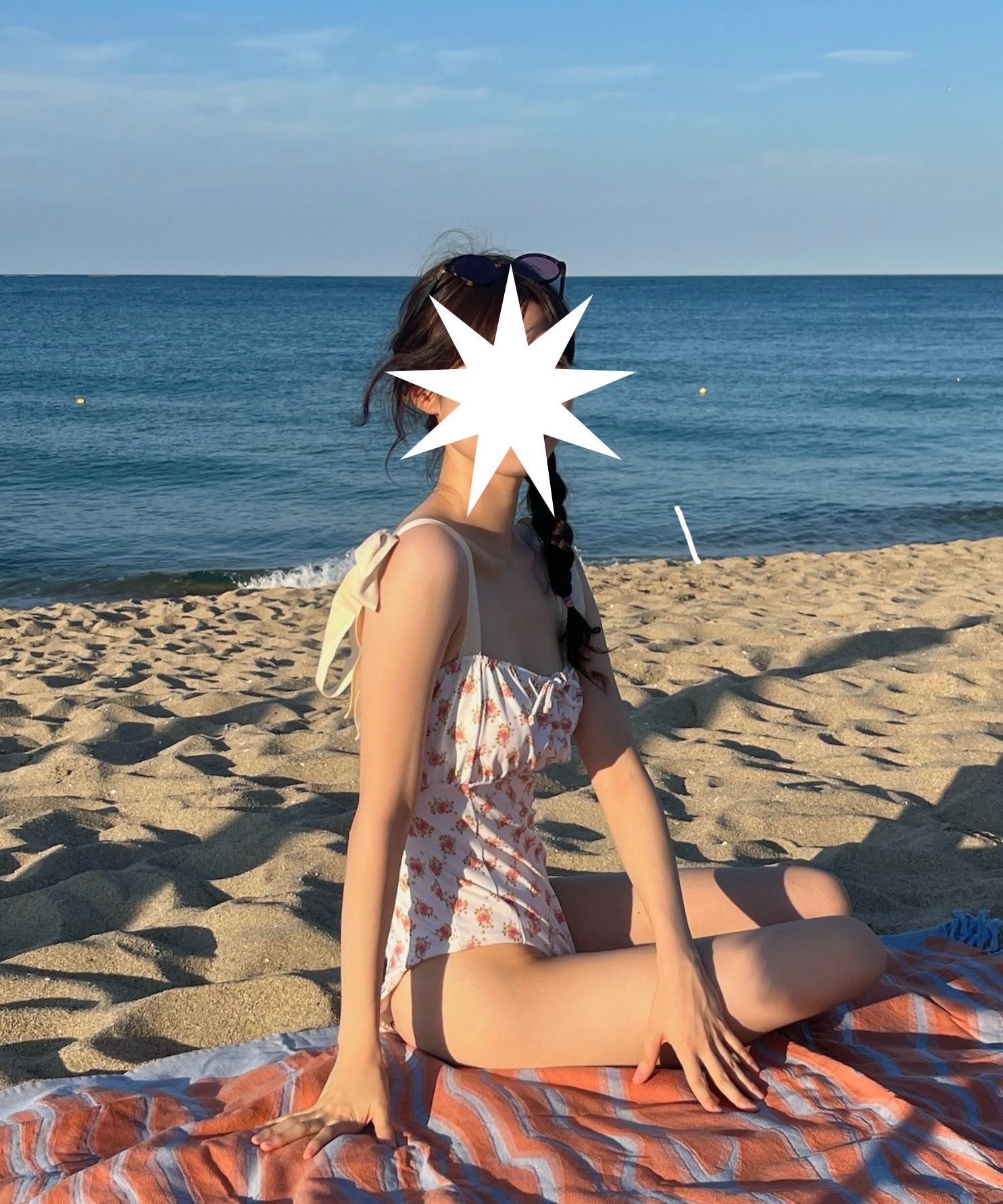 MUSINSA | GLOWNY ONE PIECE SWIMSUIT (CREAM BOUQUET)