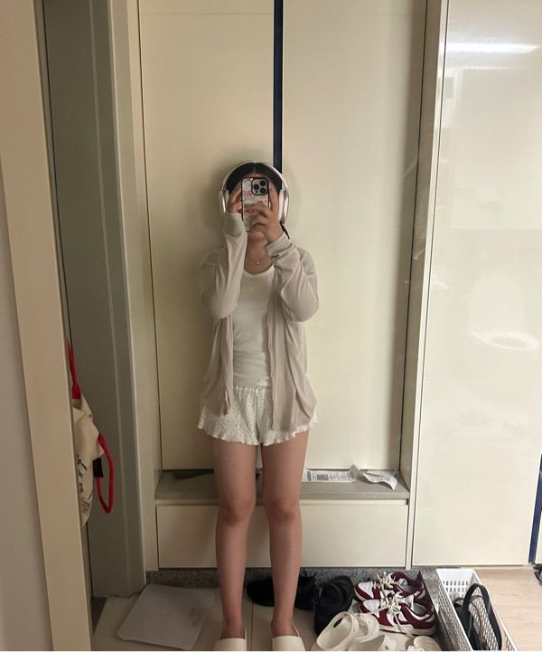 【韓国GLOWNY グロウニー】PROVINCE EYELET SHORTS 韓国GLOWNY グロウニー】PROVINCE EYELET SHORTS (GLOWNY