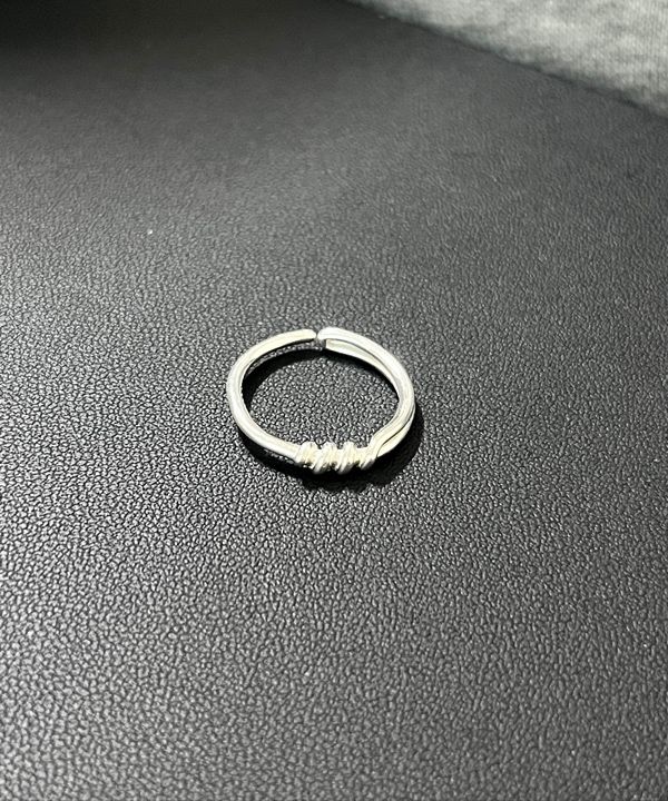 ★Hei★ sv925 unbalanced knot ring MUSINSA公式 | HEI [sv925] unbalanced knot ring