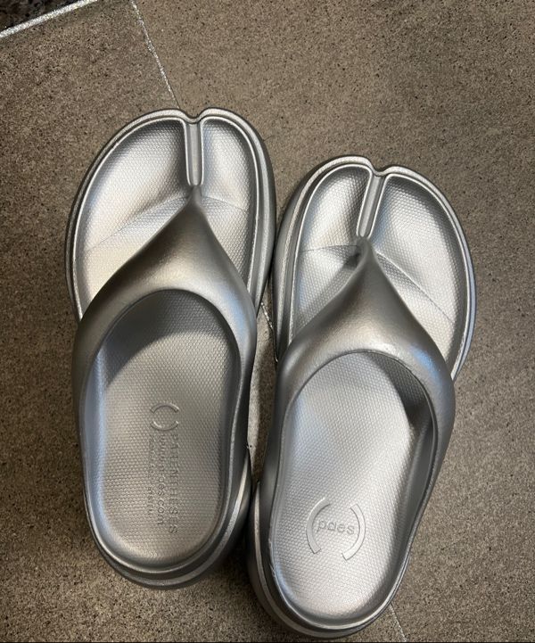 MUSINSA | PAES Flip Flop 02 / Silver