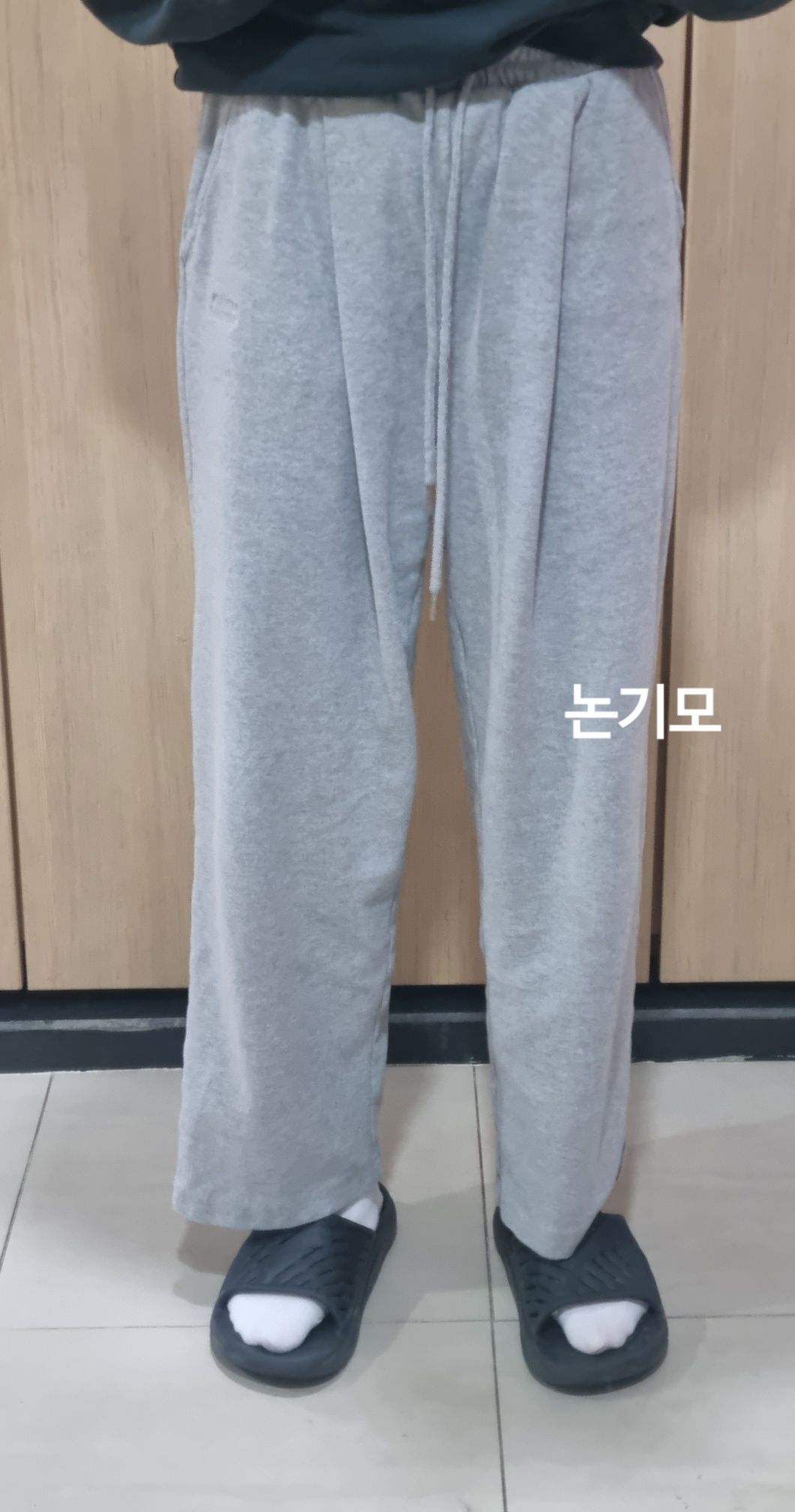 MUSINSA | LEMAIN SECOND ONE-TUCK WIDE SWEAT PANTS [GRAY]