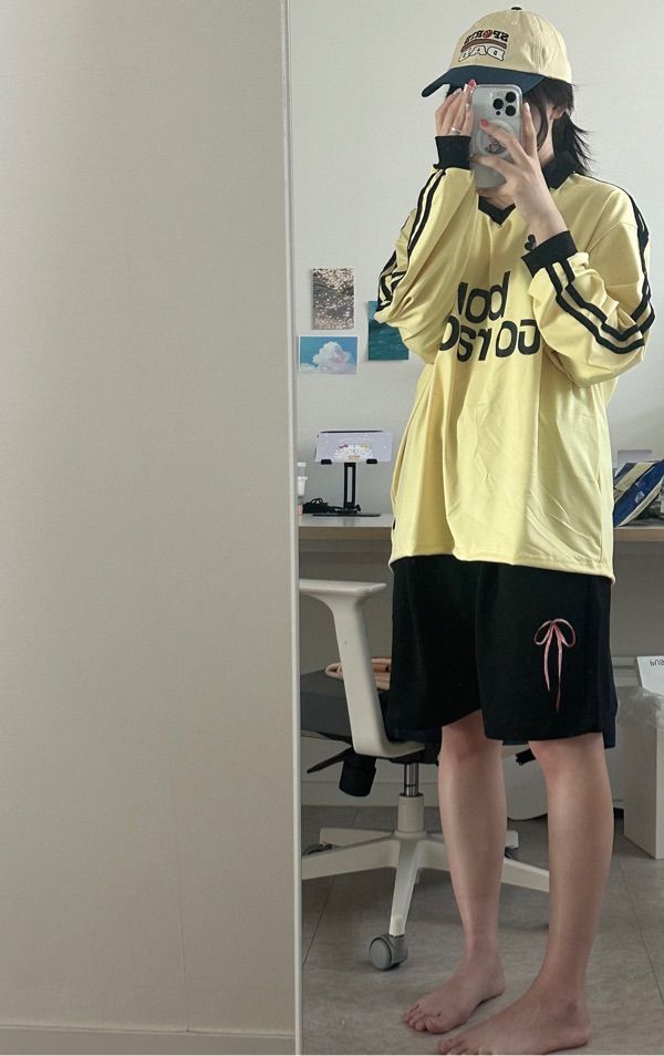 【AMBLER】 Ribbon shorts Bermuda one tuck sweat shorts Designer fashion, Seoul-fully created | W Concept